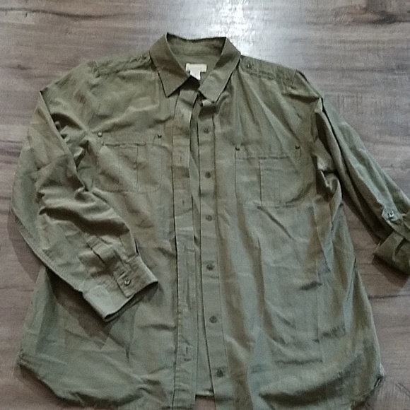 Chico's Tops - Sale! Chico's button down